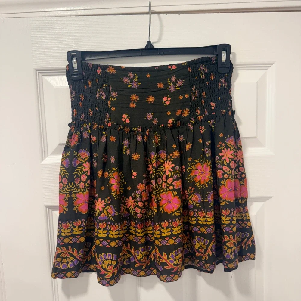 Natural Life Floral Smocked Mini Skirt Brown Pink Orange Boho M Whimsy Stretchy
